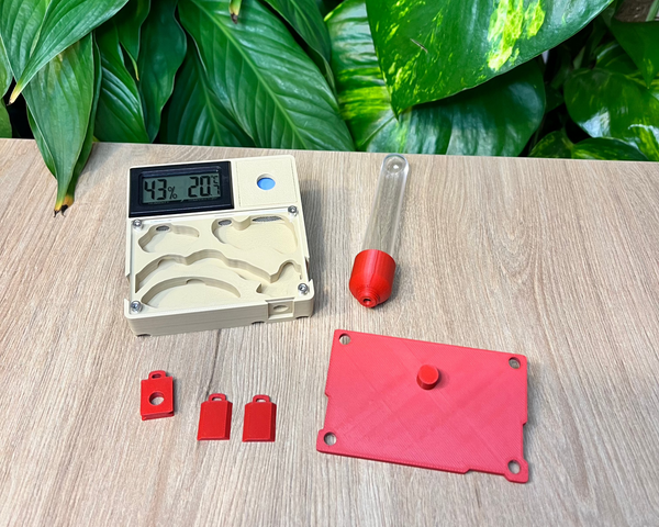 Nid 80x80 avec capteur et système d'hydratation - Design Nature La Petite Fourmi