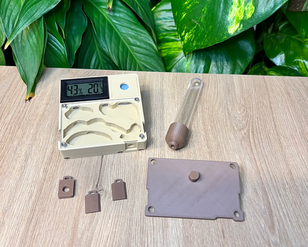 Nid 80x80 avec capteur et système d'hydratation - Design Nature La Petite Fourmi