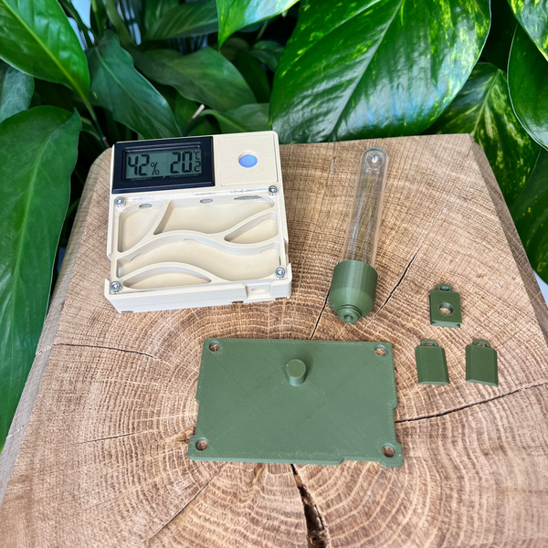 Nid 80x80 avec capteur et système d'hydratation - Design Moderne La Petite Fourmi